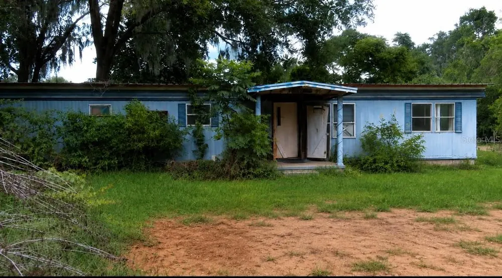 17990 SE 51ST STREET Ocklawaha, FL 32179
