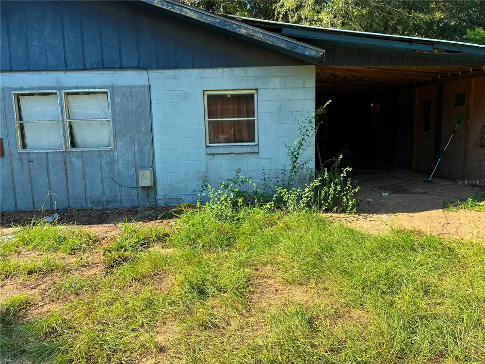 17990 SE 51ST STREET Ocklawaha, FL 32179