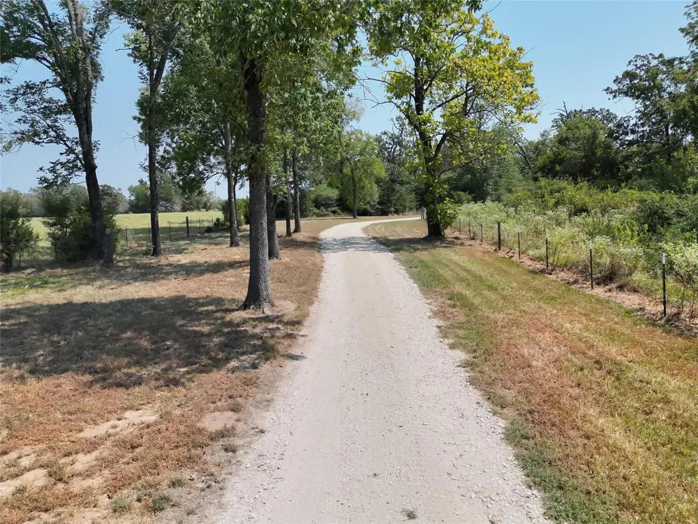 26457 Fm 831 Buffalo, TX 75831