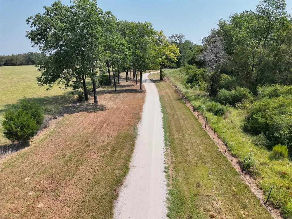 26457 Fm 831 Buffalo, TX 75831