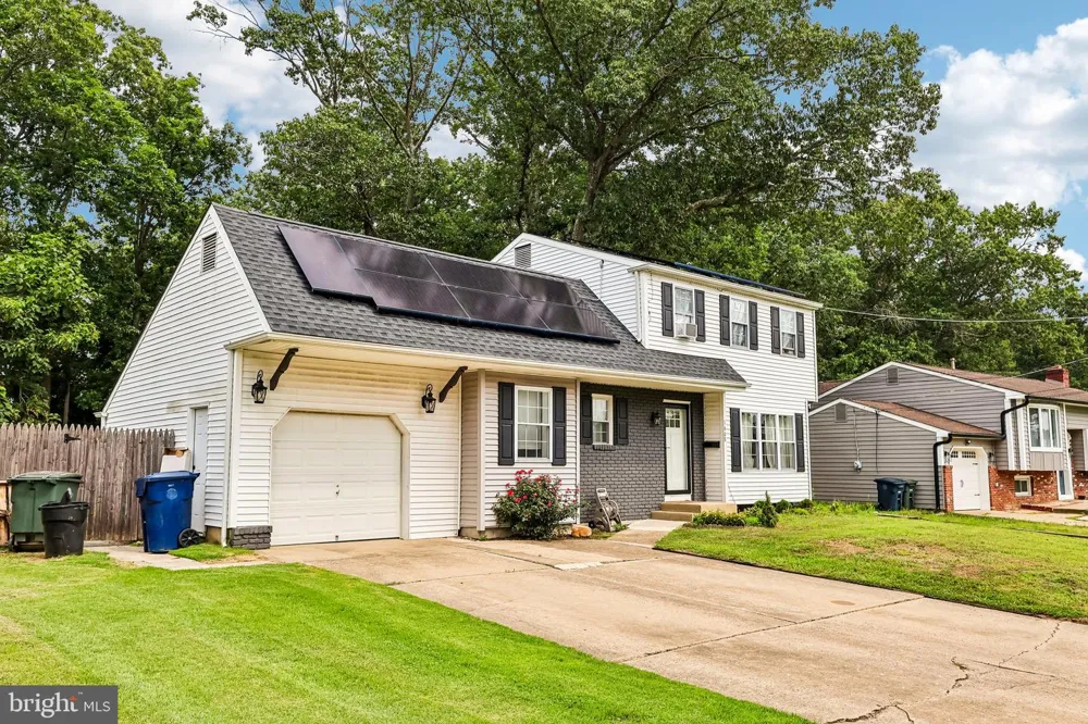 1608 HOLLY PARKWAY Williamstown, NJ 08094