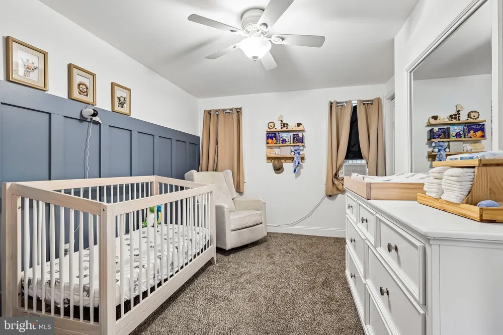 1608 HOLLY PARKWAY Williamstown, NJ 08094