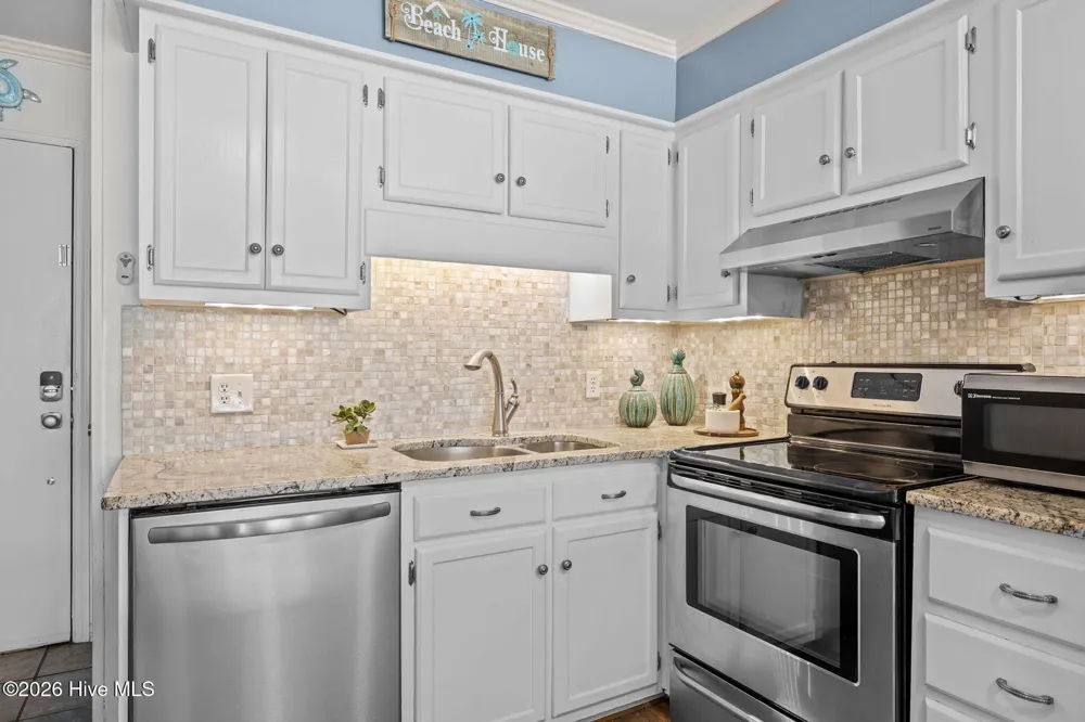 301 Commerce Way #101 Atlantic Beach, NC 28512