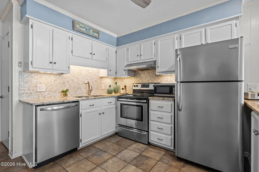 301 Commerce Way #101 Atlantic Beach, NC 28512
