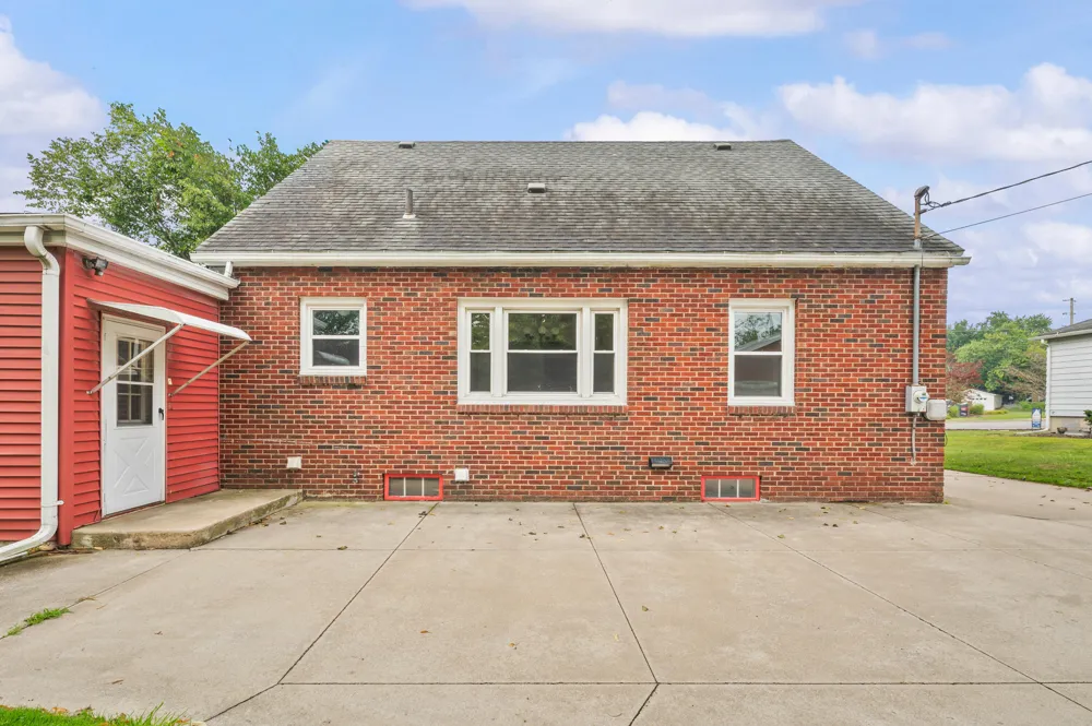 1209 Napier Avenue St. Joseph, MI 49085