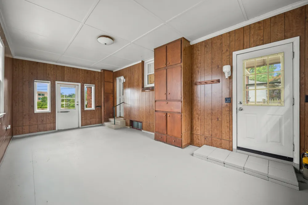 1209 Napier Avenue St. Joseph, MI 49085