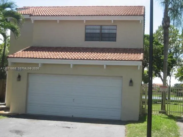 13224 SW 10 TE Miami, FL 33184