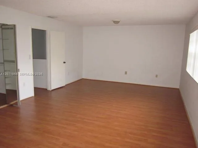 13224 SW 10 TE Miami, FL 33184