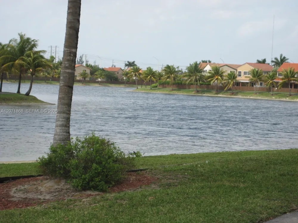 13224 SW 10 TE Miami, FL 33184