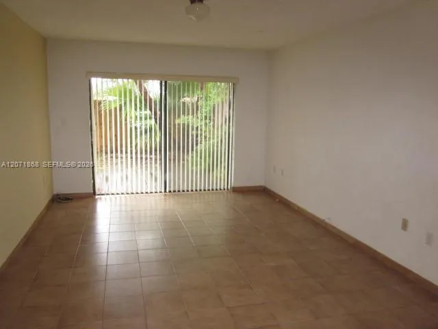 13224 SW 10 TE Miami, FL 33184