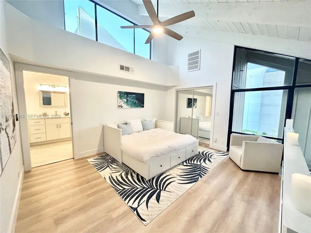 1605 S Us Highway 1 #8H Jupiter, FL 33477