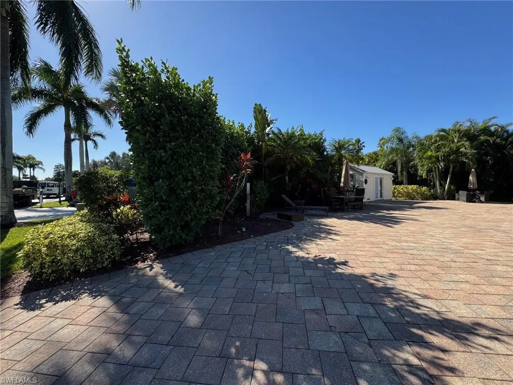 W Riverbend Resort Boulevard Labelle, FL 33935