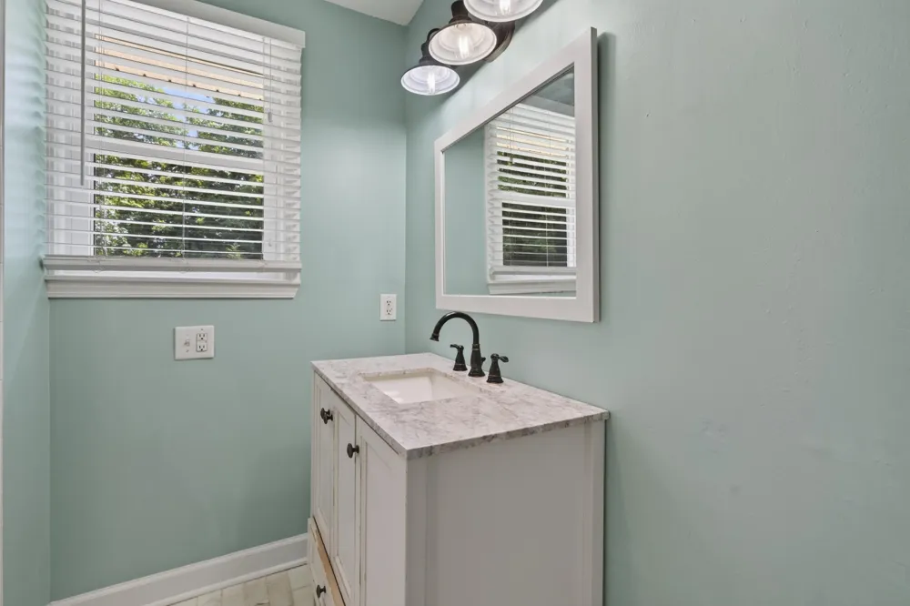713 Hillbrook Dr Mount Juliet, TN 37122