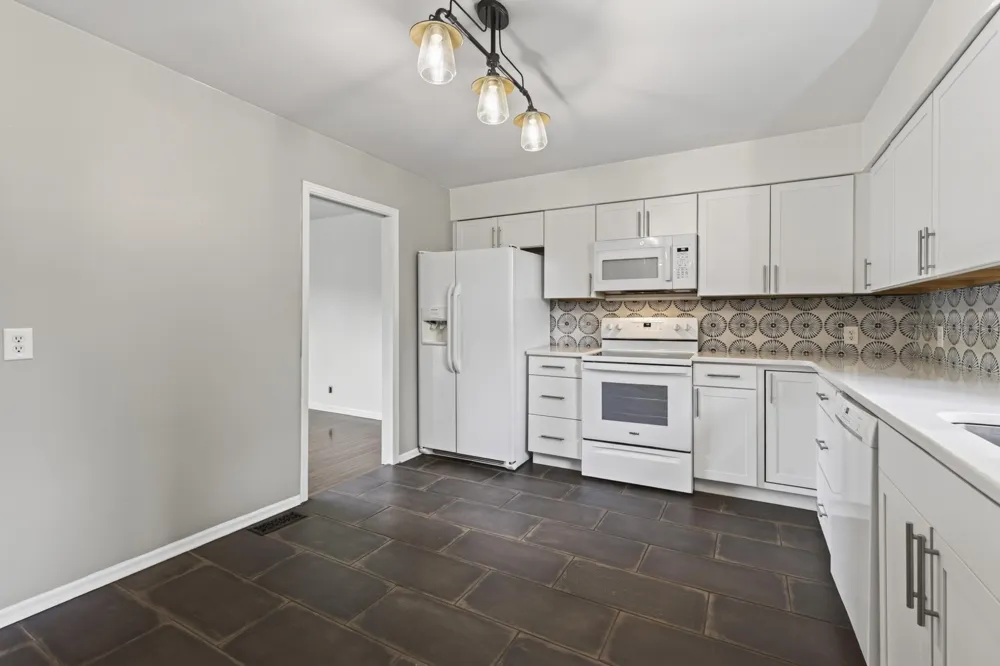 713 Hillbrook Dr Mount Juliet, TN 37122
