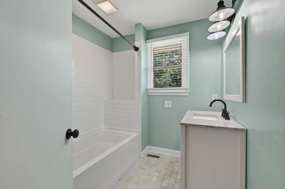 713 Hillbrook Dr Mount Juliet, TN 37122