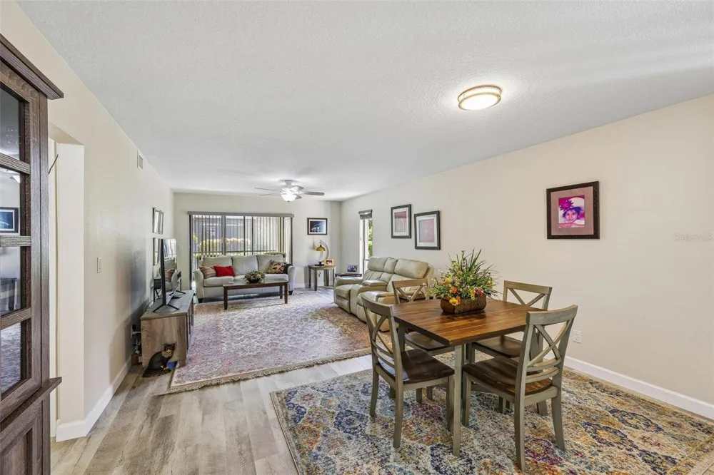 5400 34TH STREET W #A6 Bradenton, FL 34210