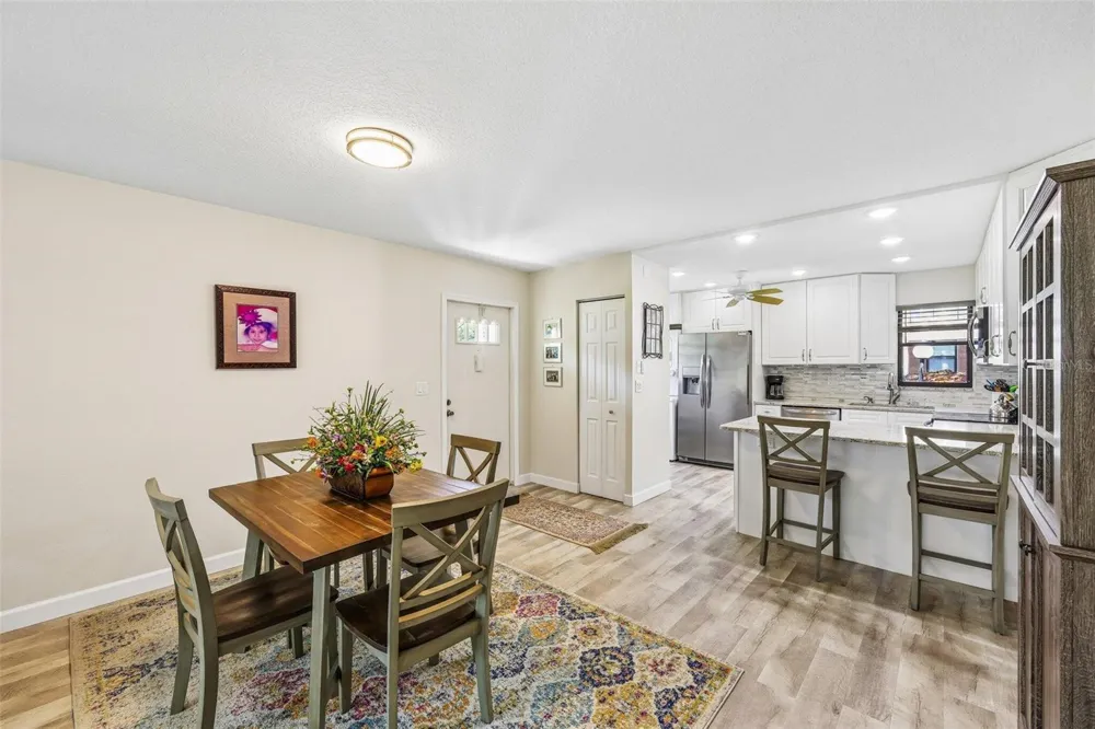 5400 34TH STREET W #A6 Bradenton, FL 34210