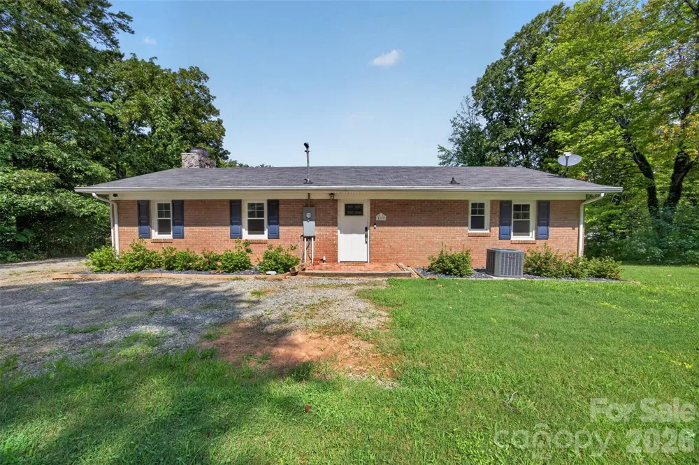 4009 Cindy Lane Denver, NC 28037