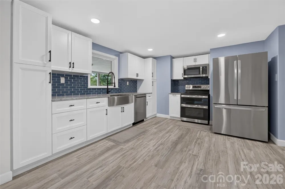 4009 Cindy Lane Denver, NC 28037