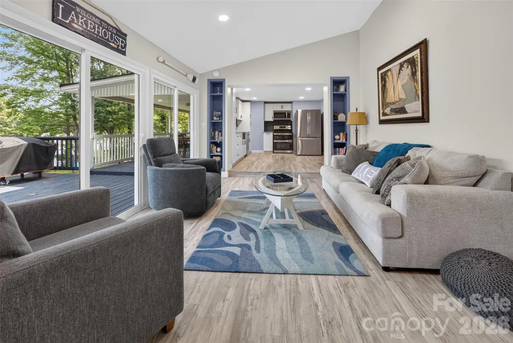 4009 Cindy Lane Denver, NC 28037