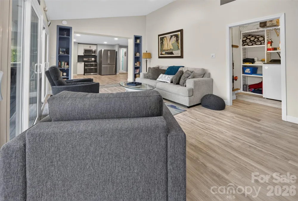 4009 Cindy Lane Denver, NC 28037