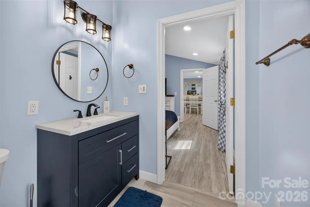 4009 Cindy Lane Denver, NC 28037