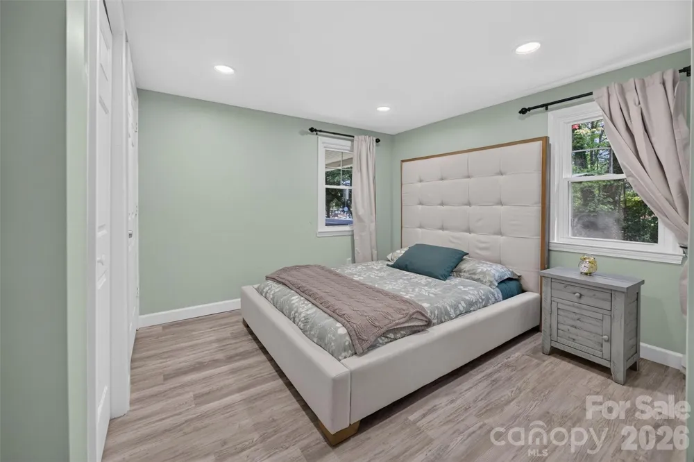 4009 Cindy Lane Denver, NC 28037