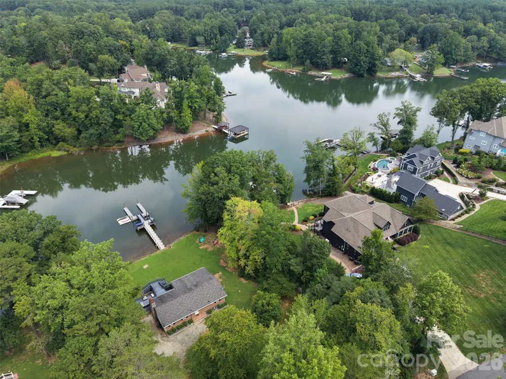4009 Cindy Lane Denver, NC 28037