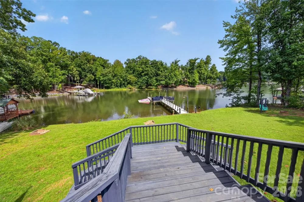 4009 Cindy Lane Denver, NC 28037