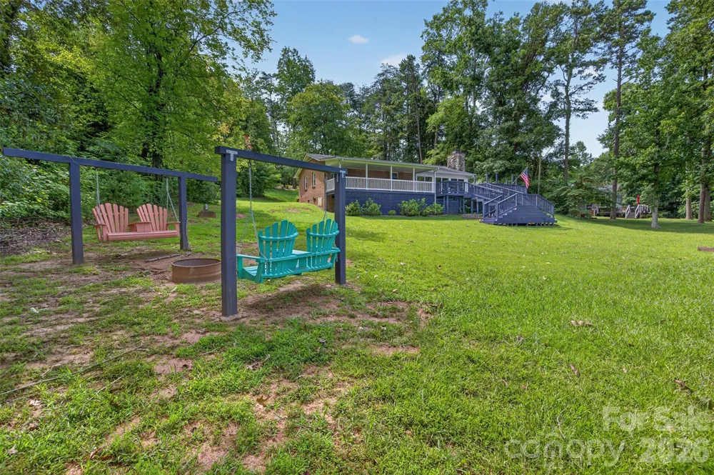 4009 Cindy Lane Denver, NC 28037