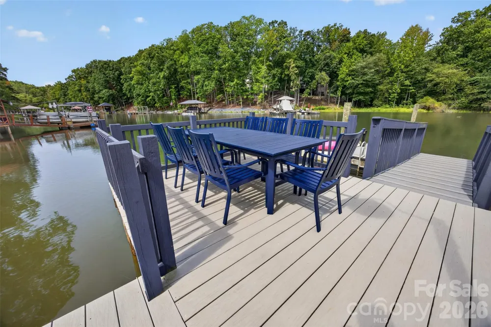 4009 Cindy Lane Denver, NC 28037