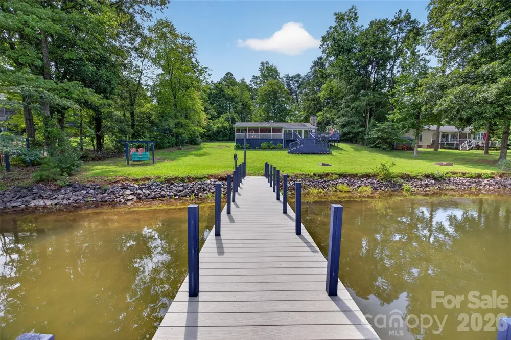 4009 Cindy Lane Denver, NC 28037