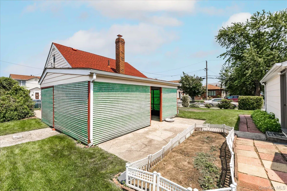 1267 Nelson Street Elmont, NY 11003