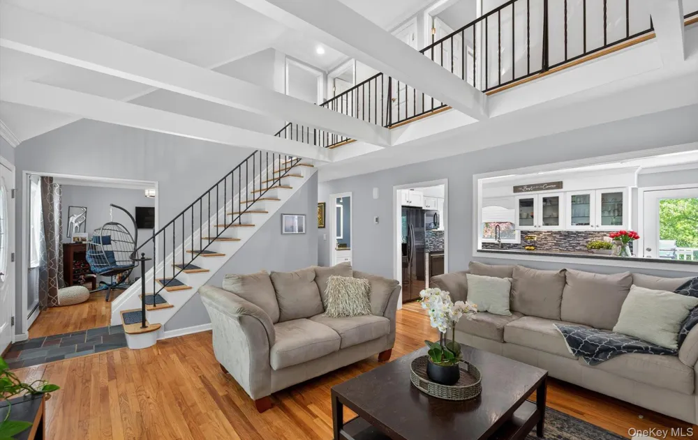 15 Bergen Court Huntington Station, NY 11746