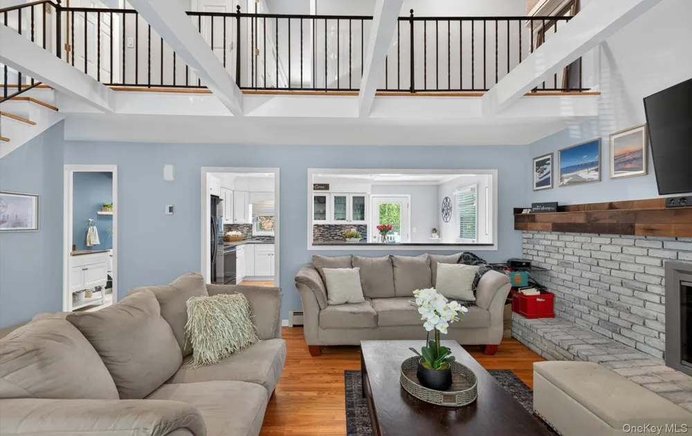 15 Bergen Court Huntington Station, NY 11746