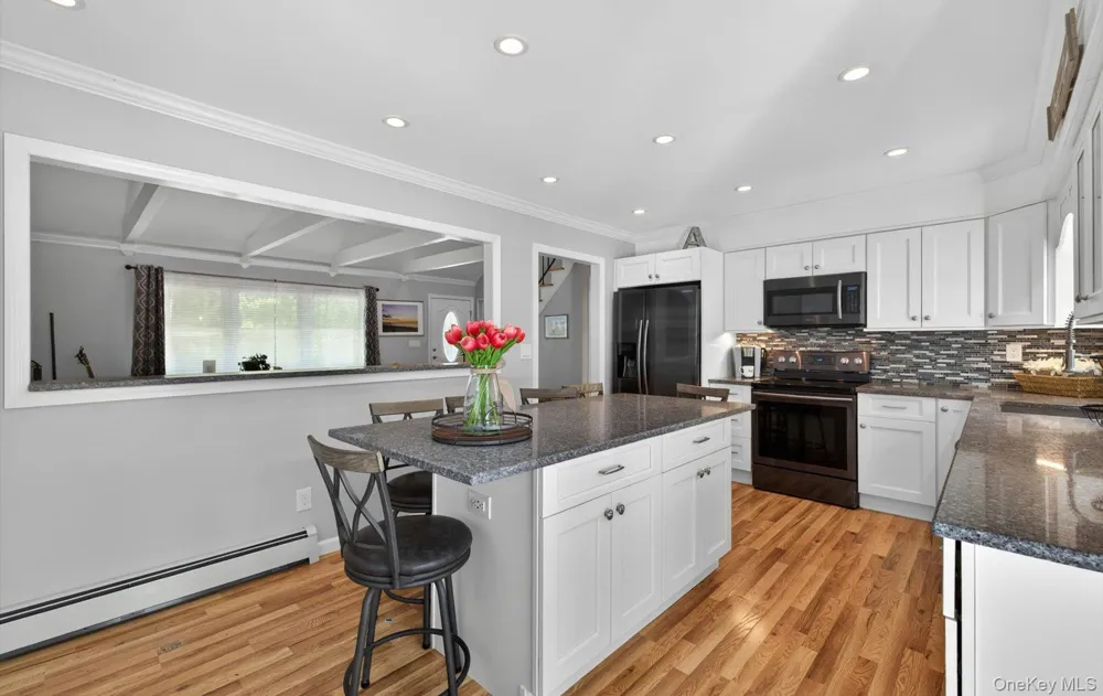 15 Bergen Court Huntington Station, NY 11746