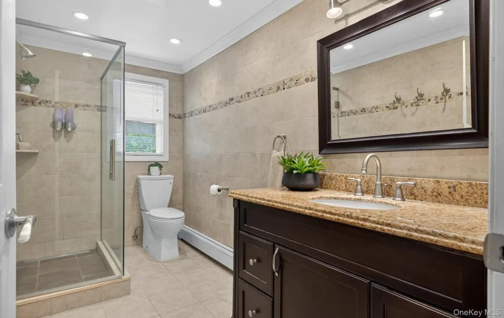 15 Bergen Court Huntington Station, NY 11746