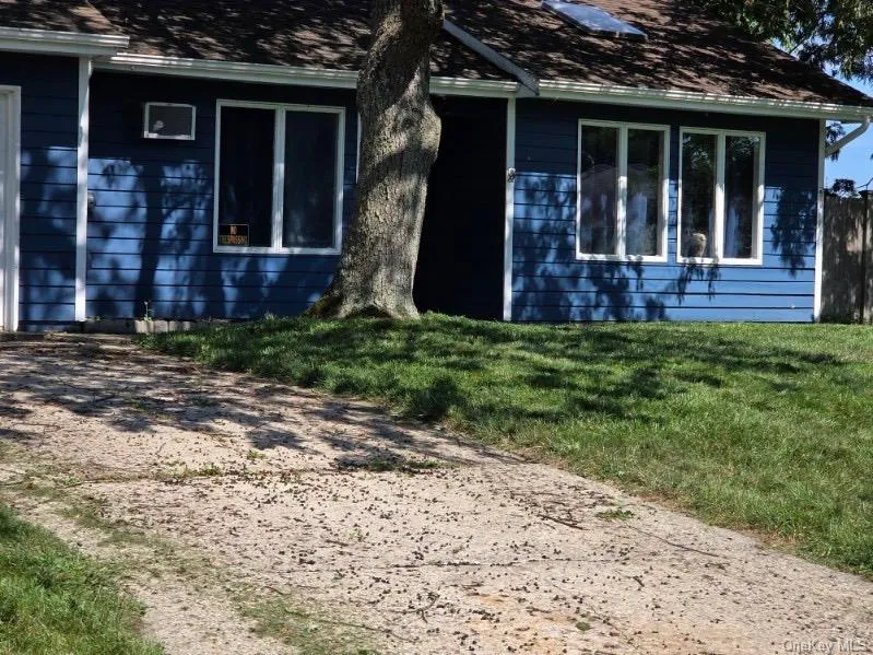 81 Cranberry Drive Mastic Beach, NY 11951