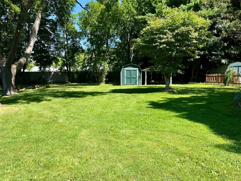11 Rose Place Central Valley, NY 10917