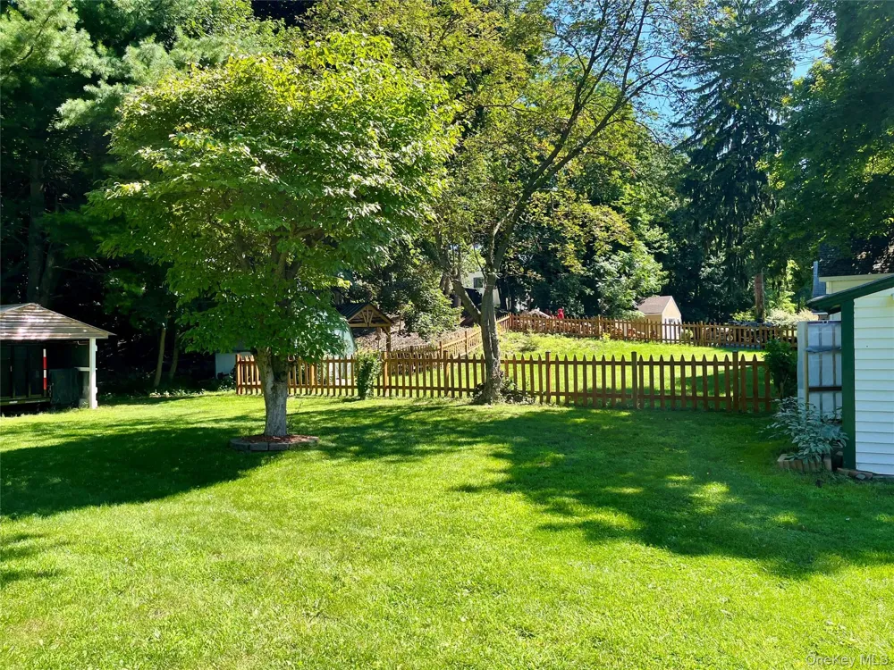 11 Rose Place Central Valley, NY 10917
