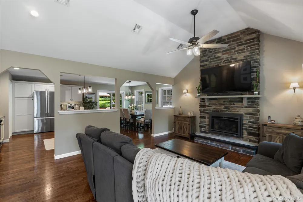 64 Guinea Hill Road New Hampton, NY 10958