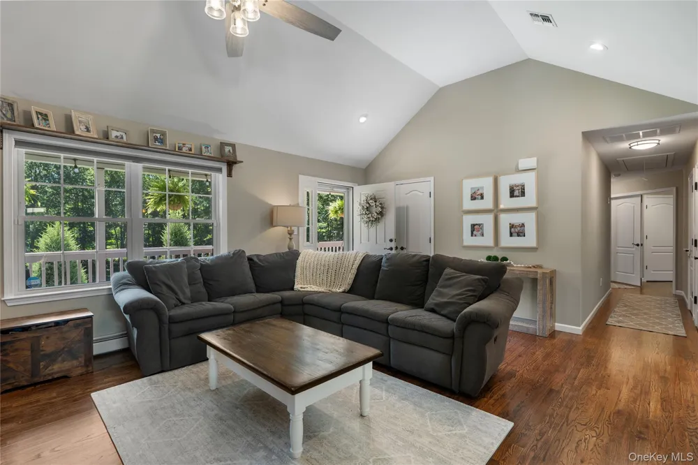 64 Guinea Hill Road New Hampton, NY 10958