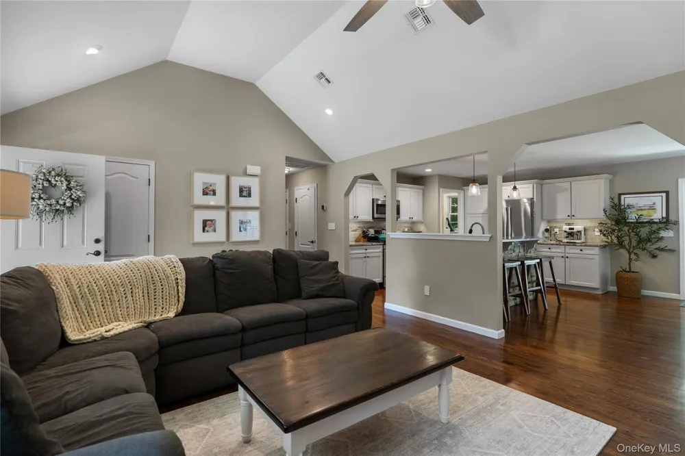 64 Guinea Hill Road New Hampton, NY 10958