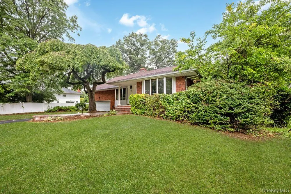 6 Village Drive Jericho, NY 11753