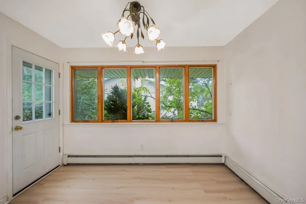 6 Village Drive Jericho, NY 11753