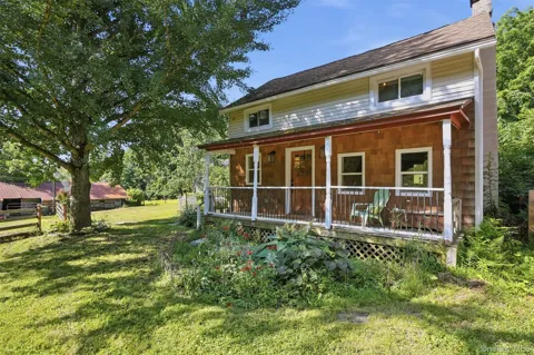 877 Samsonville Road