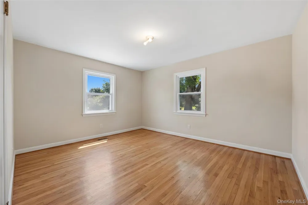 278 Lafayette Avenue Cortlandt Manor, NY 10567