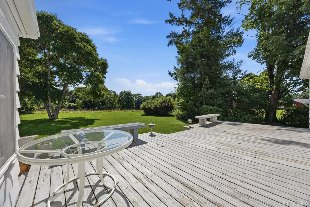 278 Lafayette Avenue Cortlandt Manor, NY 10567