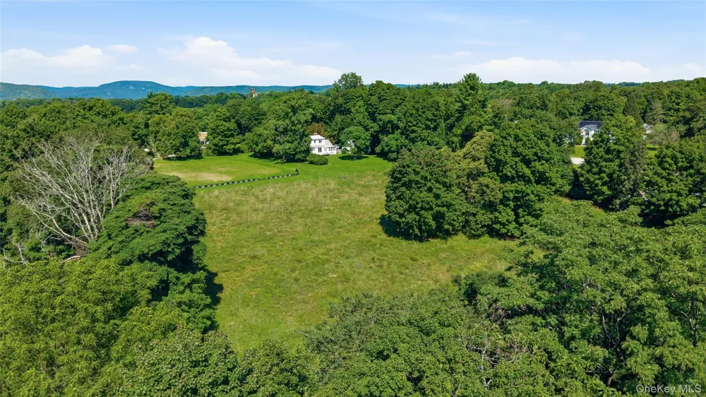278 Lafayette Avenue Cortlandt Manor, NY 10567