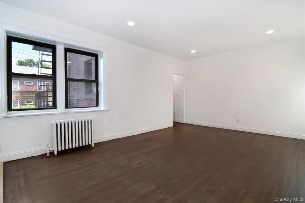 590 E 3rd Street #1M Mount Vernon, NY 10553